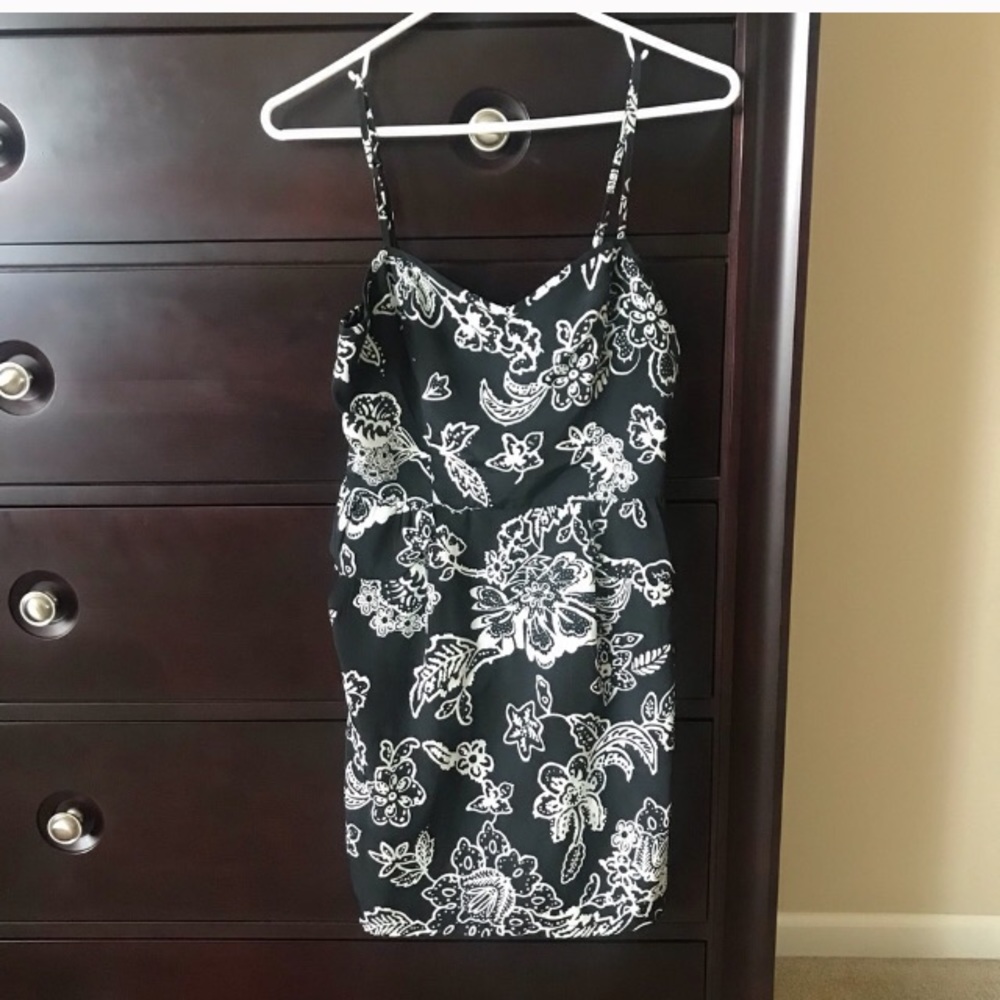 Black & White American Eagle dress
